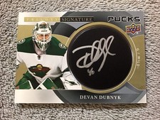 2019-20 Upper Deck Trilogy DEVAN DUBNYK Signature Pucks  Autograph Wild