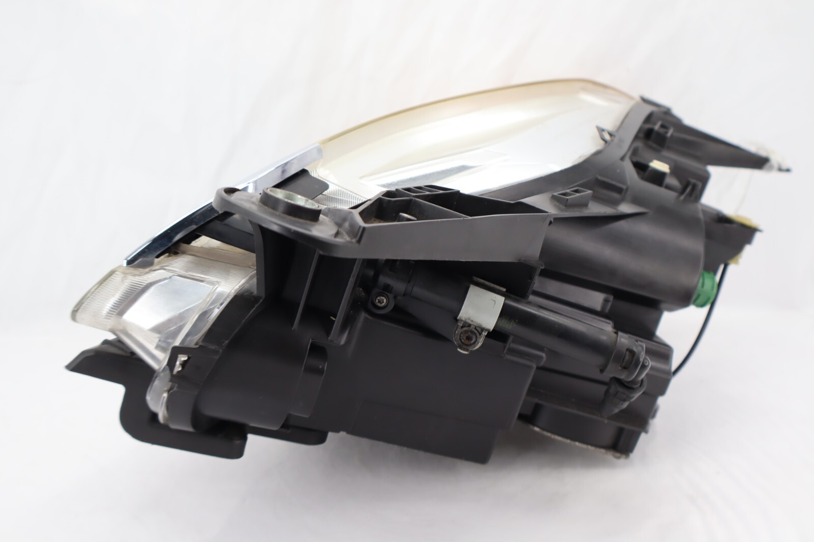 ✅ 2014-2017 MASERATI QUATTROPORTE Front Right Side Head Light Lamp OEM 89102324