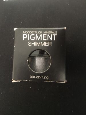 Younique Moodstruck Minerals Pigment Shimmer - Fiesty