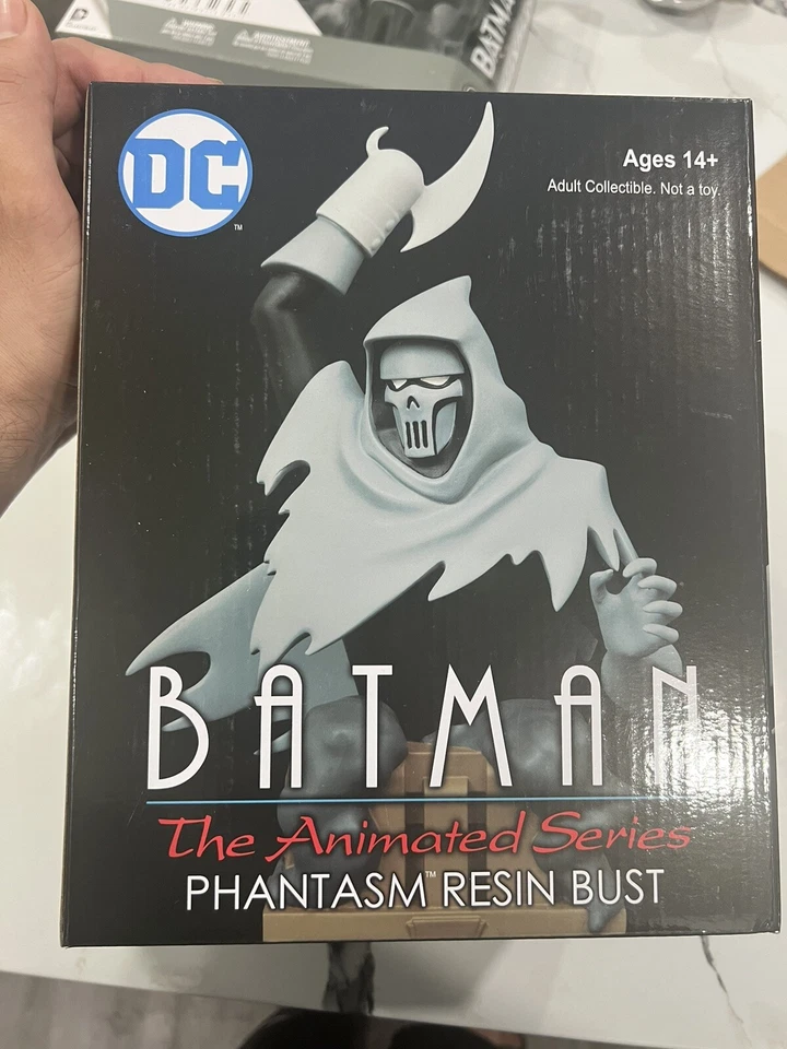 DIAMOND SELECT TOYS Batman: La Serie Animada: Busto de Resina Fantasma Foto 4 de 4