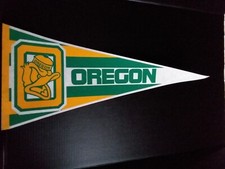 Oregon Ducks College 12x30 Pennant *FREE SHIPPING*