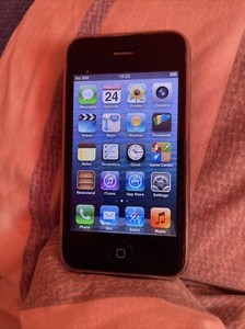 Apple iPhone 3GS - 8GB - Schwarz O2 A1303 (GSM) funktioniert 3. Generation