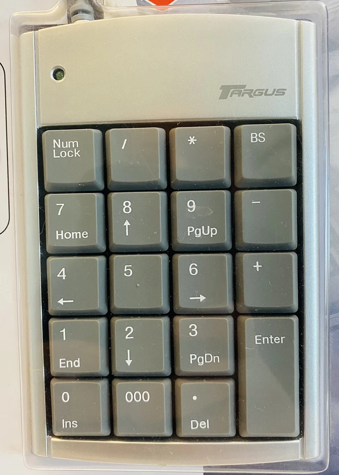 Targus Mini 19-Key Numeric Keypad with USB Hub Silver PAUK10U - Image 4 of 4