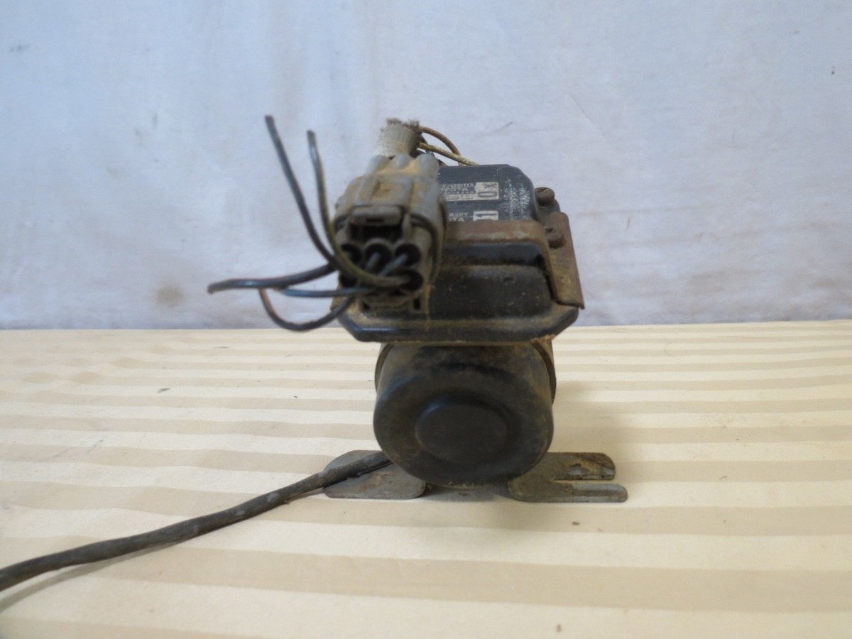 89-95 Toyota Pickup 4Runner Coil Igniter 22RE 89620-35280 131300