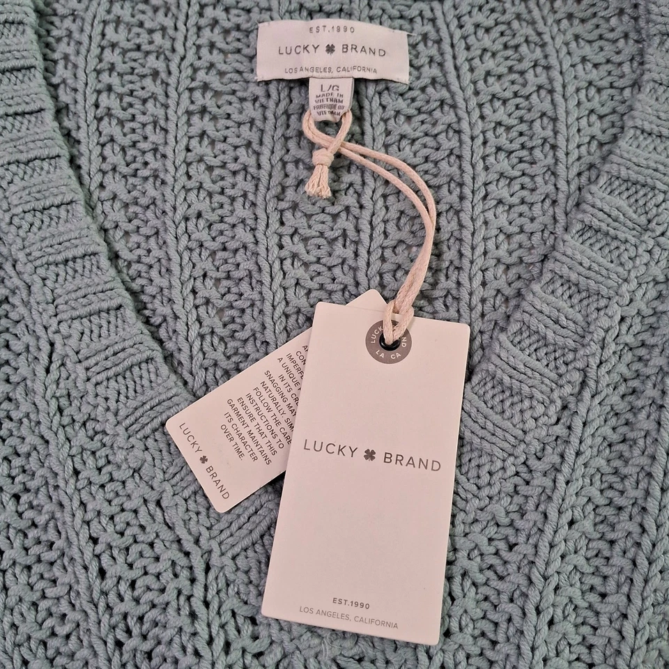 Lucky Brand Women's V-neck knit Sweater Women Size L NWT New - Image 4 of 4