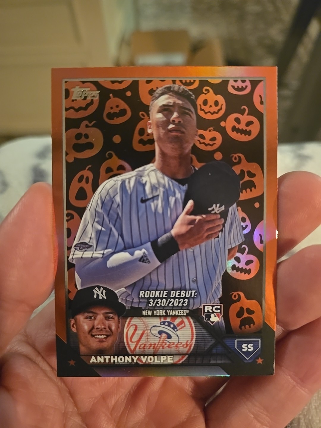 2023 Topps Update Series - Rookie Debut Anthony Volpe Jack-O'-Lantern Foil (RC)