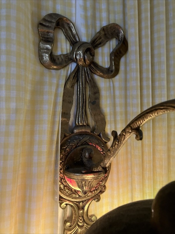 ORNATE REAL Brass Wall Decor Bow & Curved Arm For Lamp Plant Basket VTG-Antique