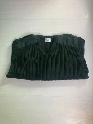 Pull homme Col V Saint James Taille L - Photo 1/2