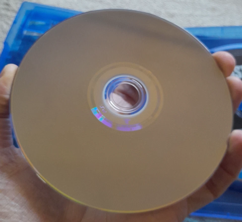 The Last of Us Part II 2 -- Standard Edition (Sony PlayStation 4 PS4, 2020) - image 4 of 4