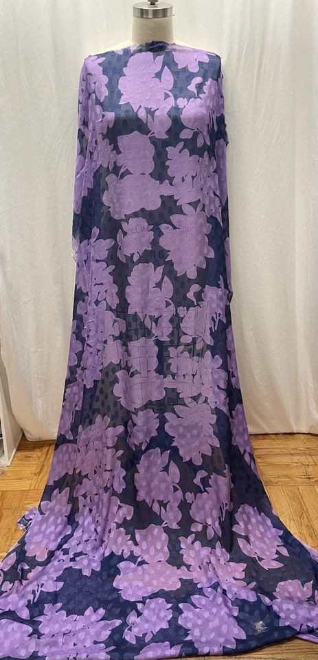 Tela de gasa de seda 100 % impresionante floral Burnout 2 yardas de largo 44 "ancho Foto 3 de 4