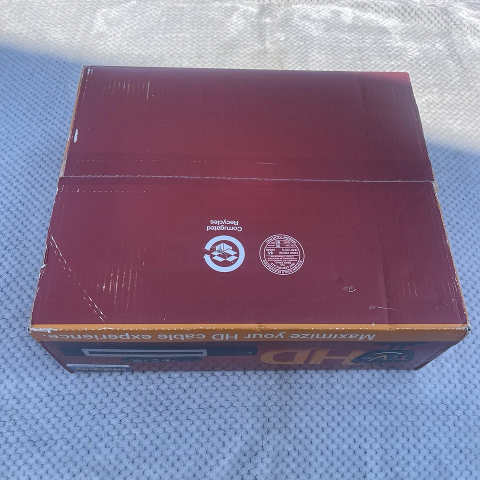 TiVo HD: TCD652160 DVR - New, Sealed In Box - Includes Remote & All Cables - Image 2 of 4