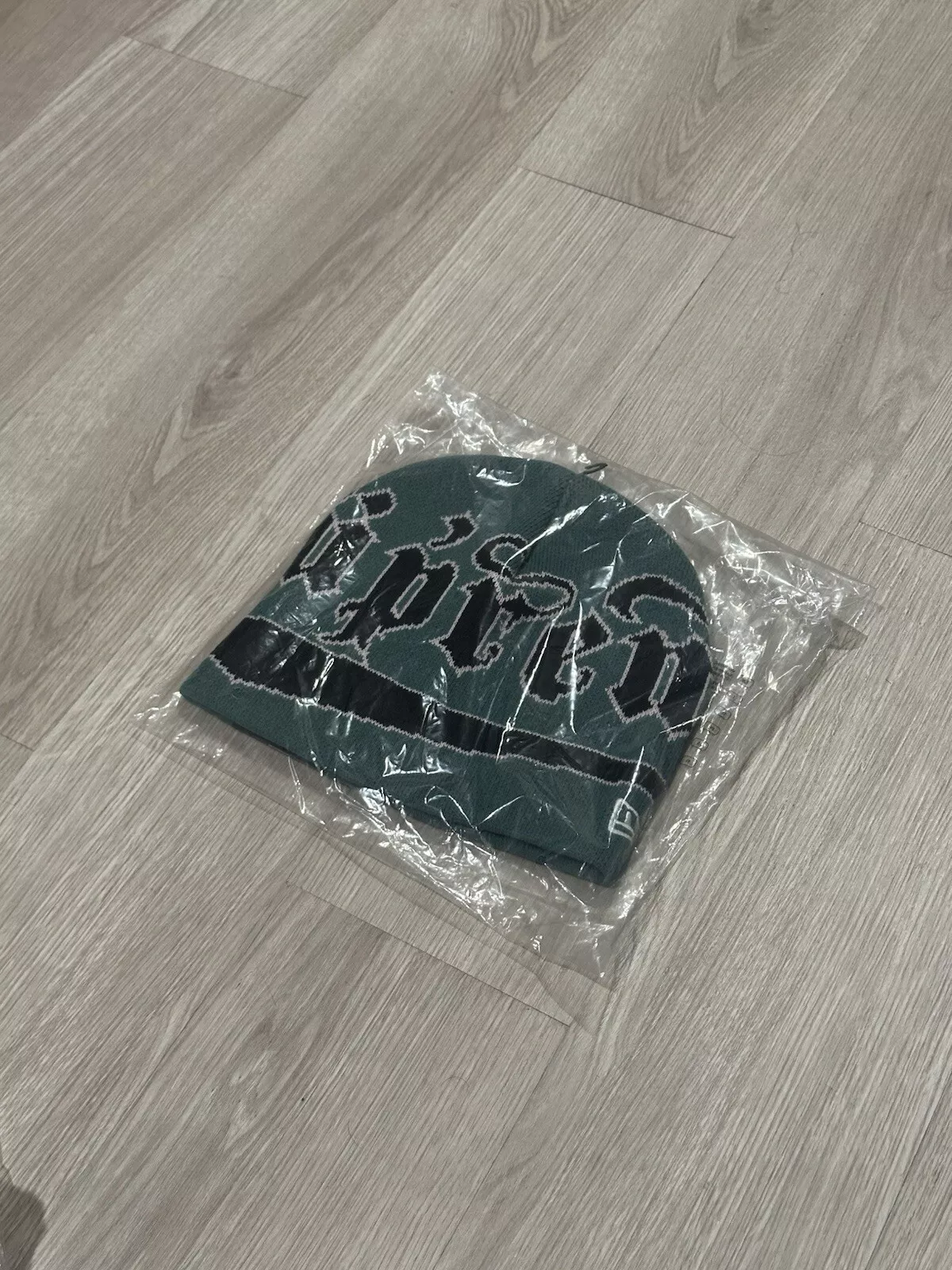 Bonnet Supreme New Era Accent vert FW24