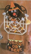 SPOOKY SPIDER WALL HANGING HALLOWEEN PLASTIC CANVAS PATTERN INSTRUCTIONS