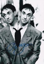 JONATHAN PRYCE signed Autogramm 20x30cm BRAZIL in Person autograph COA