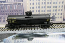 INTERMOUNTAIN HO SCALE 46209-16 UNION TANK CAR UTLX 990 ACF TYPE 27 10K ! NICE!