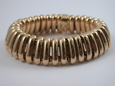 außergewöhnliches Armband  Gold 750 Carl Bucherer Handarbeit