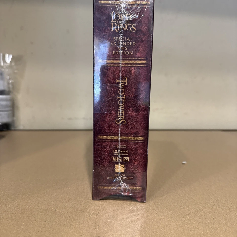 Lord of the Rings The Two Towers Special Extended Edition Box Set VHS NEW SEALED - Image 2 of 4