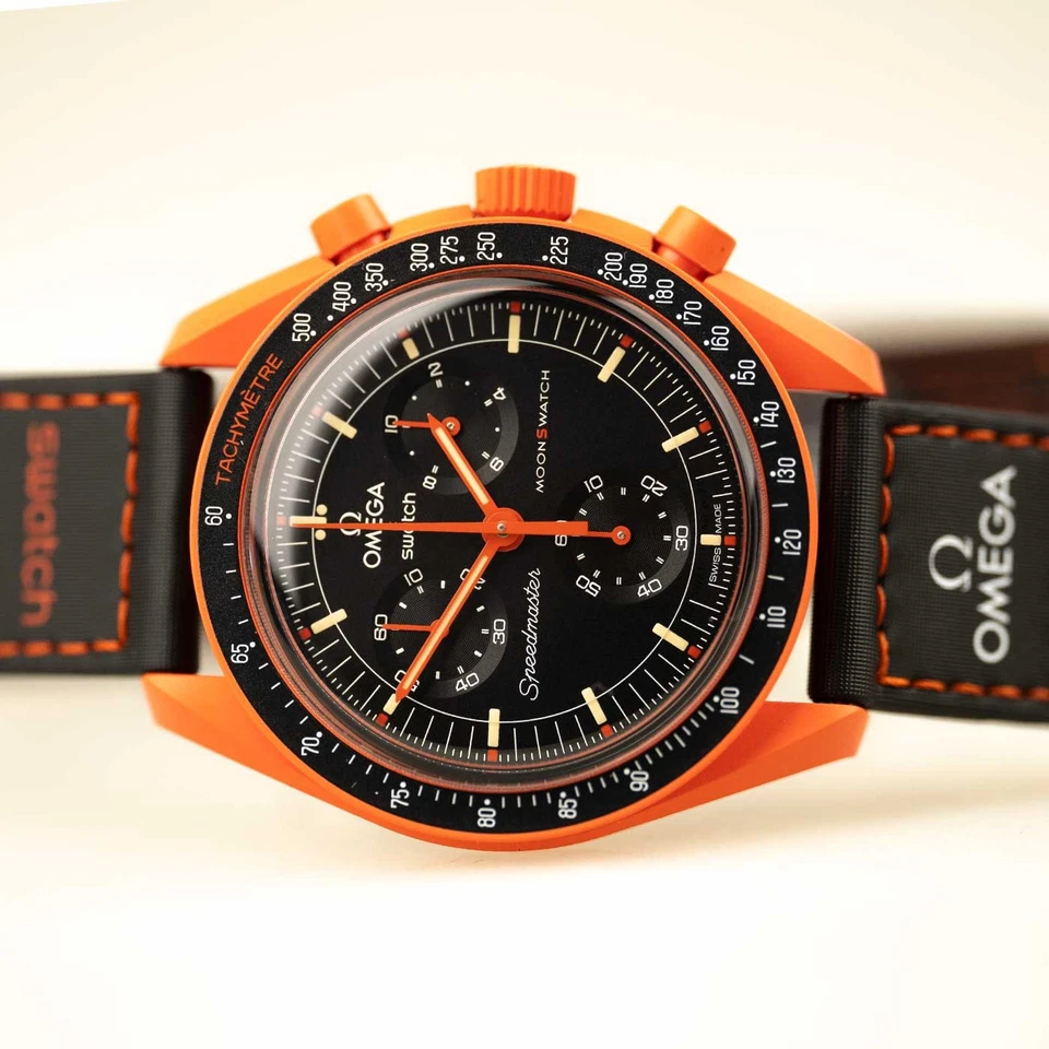 Omega x Swatch Moonswatch Mission on Earth Lava NEU & OVP + Echtheitszertifikat - Bild 3 von 4