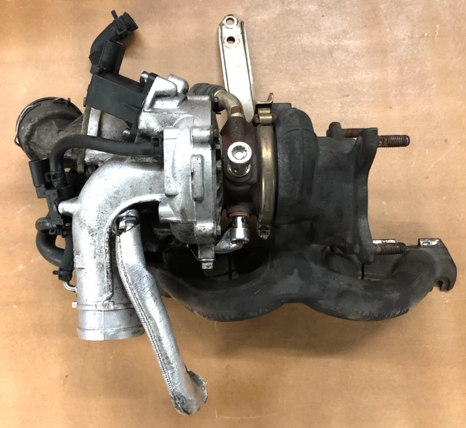 Volkswagen Tiguan 2011 turbo colector de escape 2,0 L 2011-2017 audi Foto 4 de 4