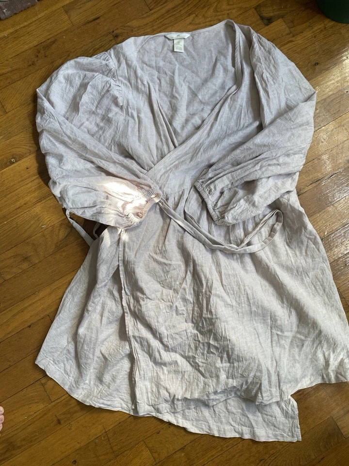 Vestido corto envolvente de mezcla de lino beige claro mangas largas globo H&M para mujer talla L Foto 2 de 4