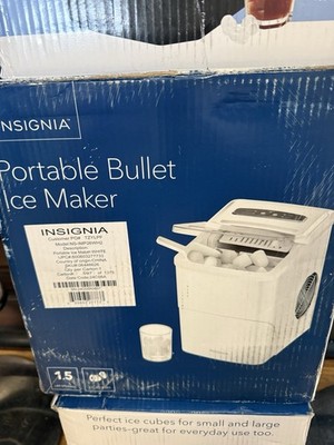 Insignia NS-IMP26WH2 1.5 lbs Portable Ice Maker - White