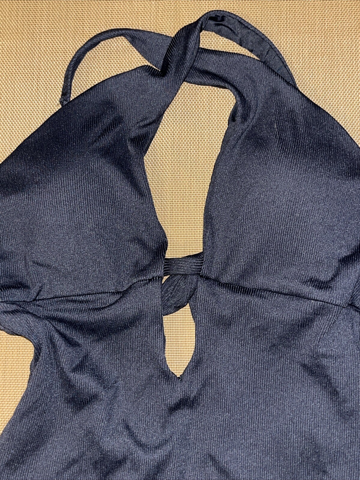 Picture 2 of 6