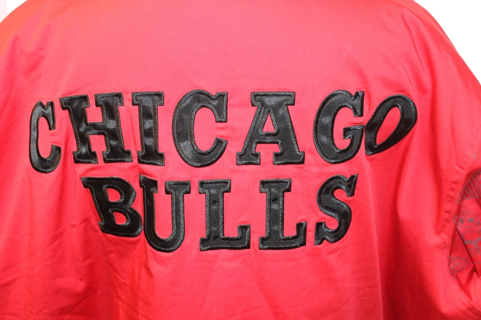 CHAQUETA/ABRIGO VINTAGE STARTER CHICAGO BULL PUFFER TALLA 4XL ALTO XXXXL Foto 3 de 4