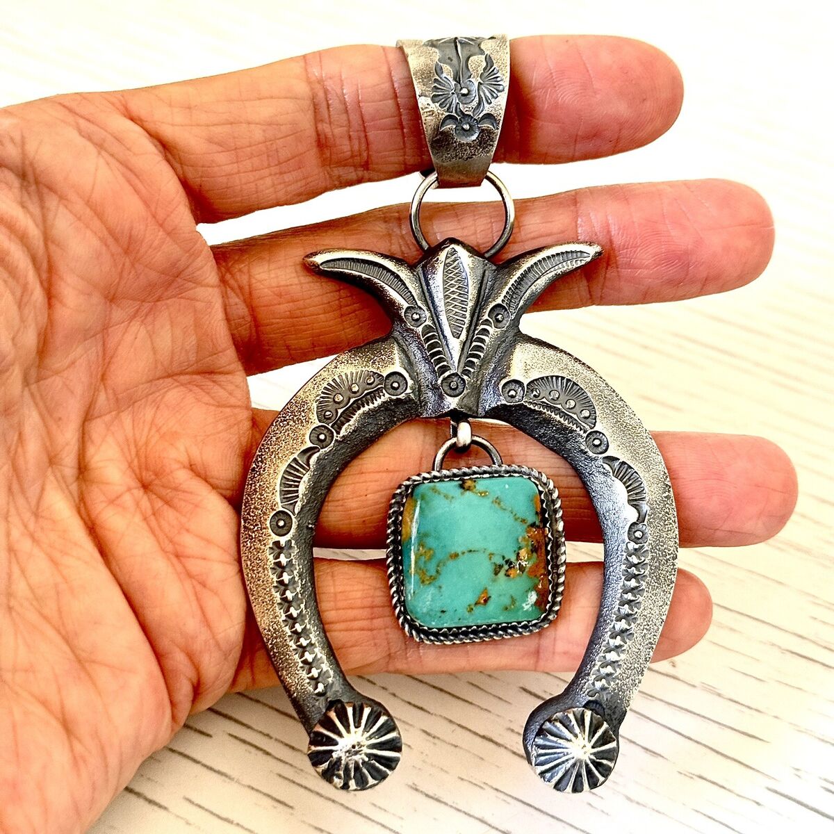 Heavy 253 Gram Vintage Native American Navajo Turquoise Sterling Silver Squash Blossom Necklace Heavy 253 Gram Vintage Native American Navajo Turquoise Sterling Silver Squash Blossom Necklace