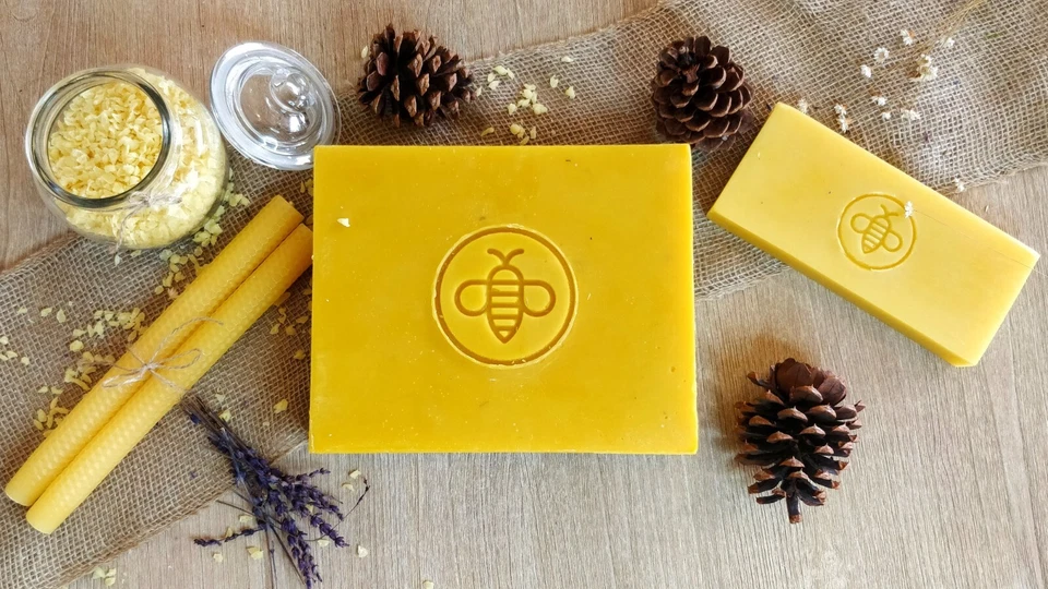 5 Pound Beeswax Block - Image 2 of 3