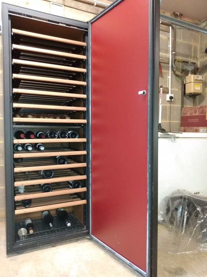 Eurocave large temperature controlled wine 13 shelves