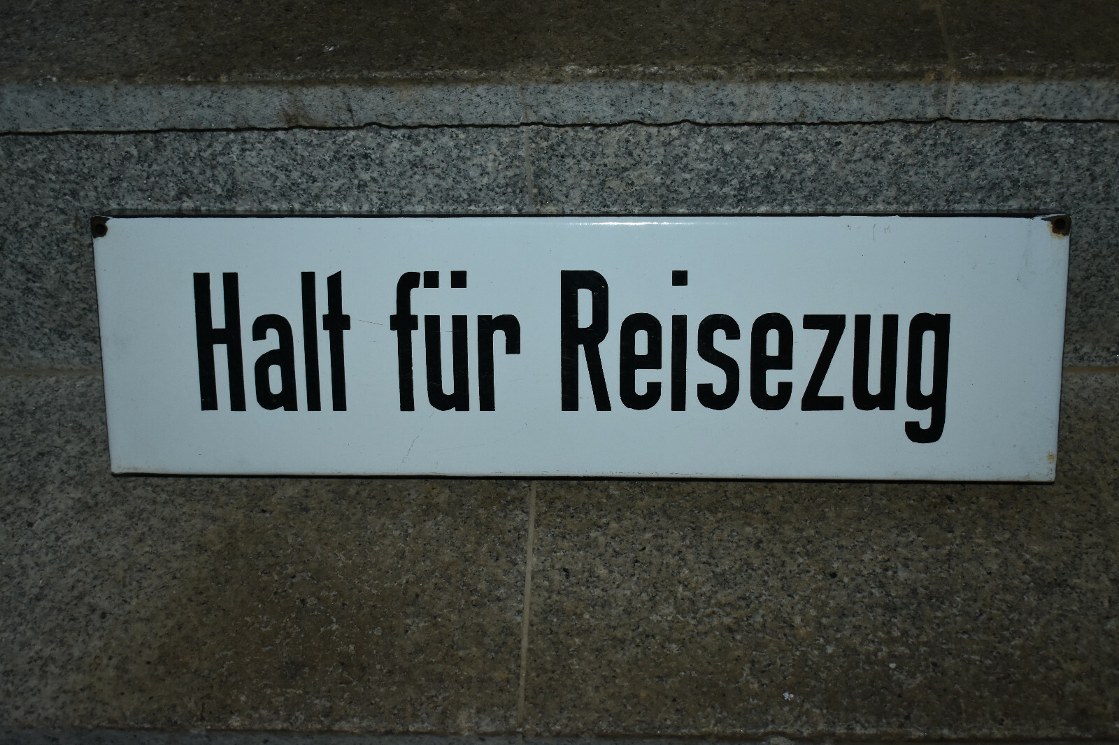 Bild 1 von 2
