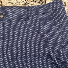 Lululemon ABC Classic Fit Commission Warpstreme Shorts Size True Navy - 40x9