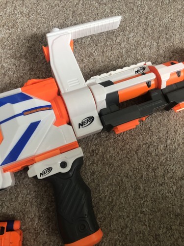 Nerf Elite - Módulo Regulador Bláster Motorizado con Accesorios - Imagen 3 de 17