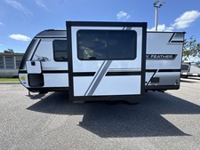 2027 Jayco Jay Feather 19MRK
