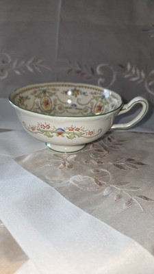 Antike Royal Doulton Fine Bone China Teetasse - ''The Kendal'' Landschaftsvariante