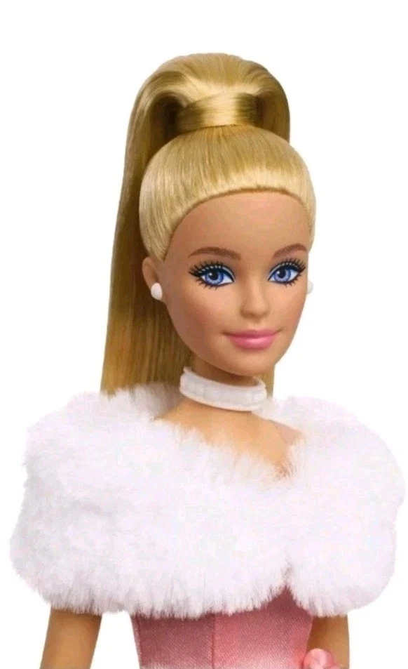 Barbie 80 Aniversario MUÑECA NOCHE ENCANTADA en Replay The Classics 2025 Foto 3 de 4