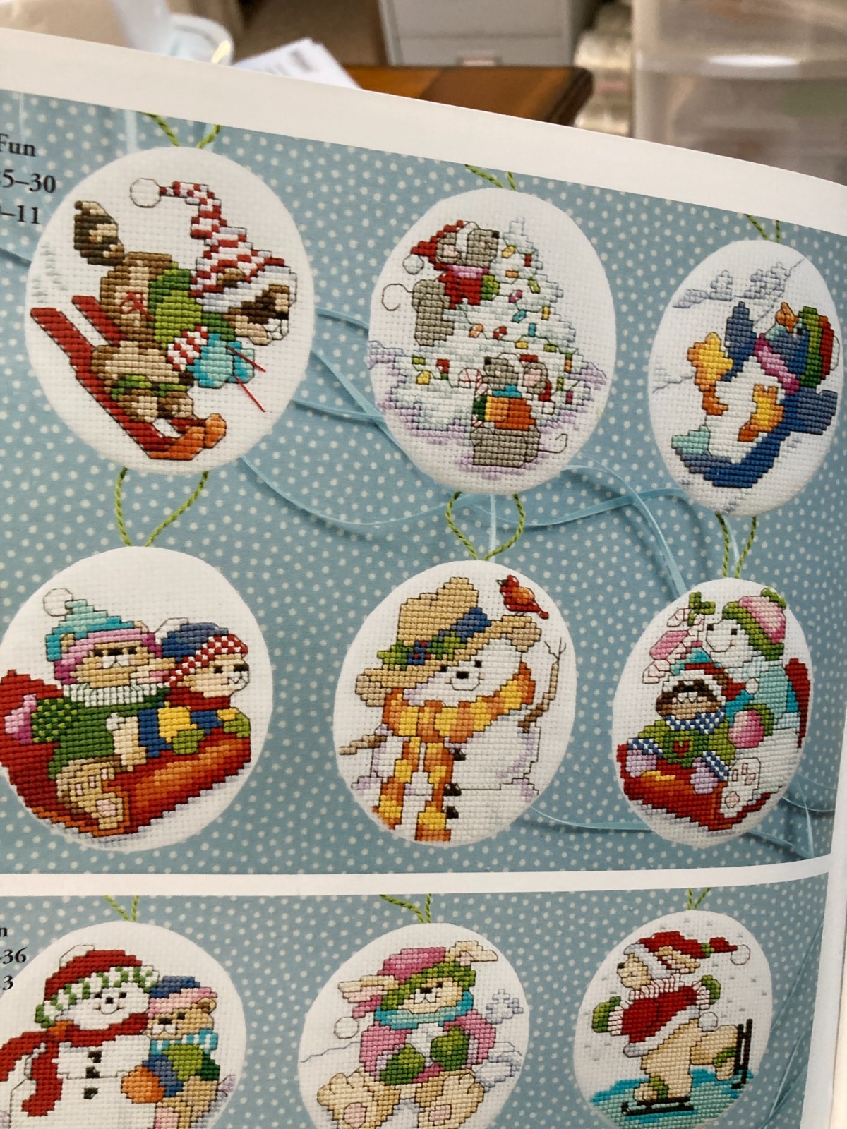 Leisure Arts Leaflet #3428 Cross Stitch Ornaments 78 Designs Christmas VTG 2003