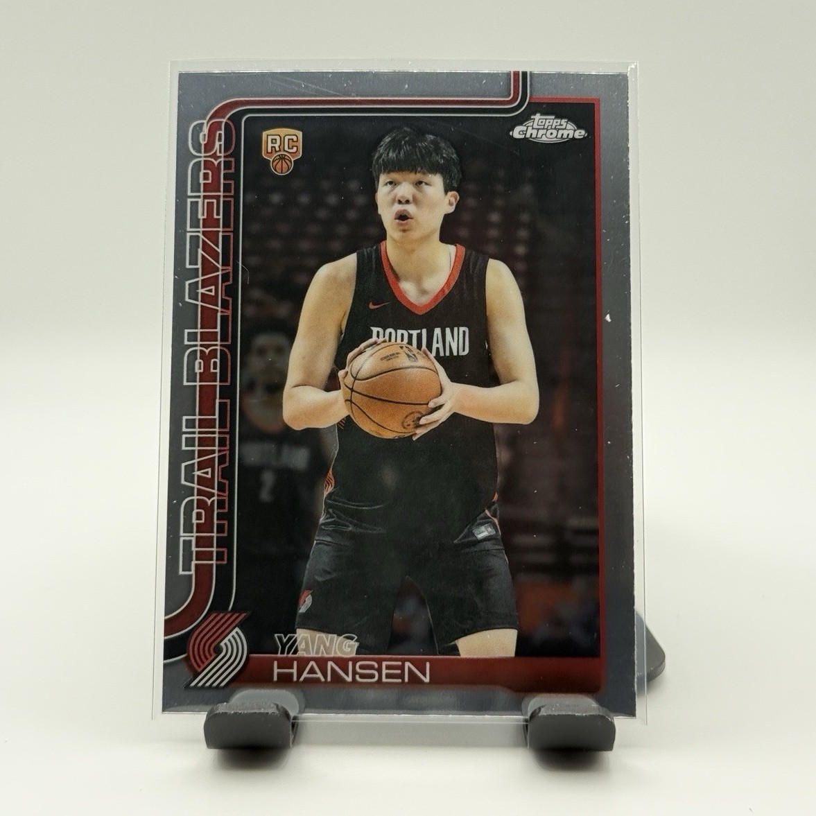 Topps Chrome 2025 Yang Hansen Rookie Base #266 Trail Blazers NBA Card