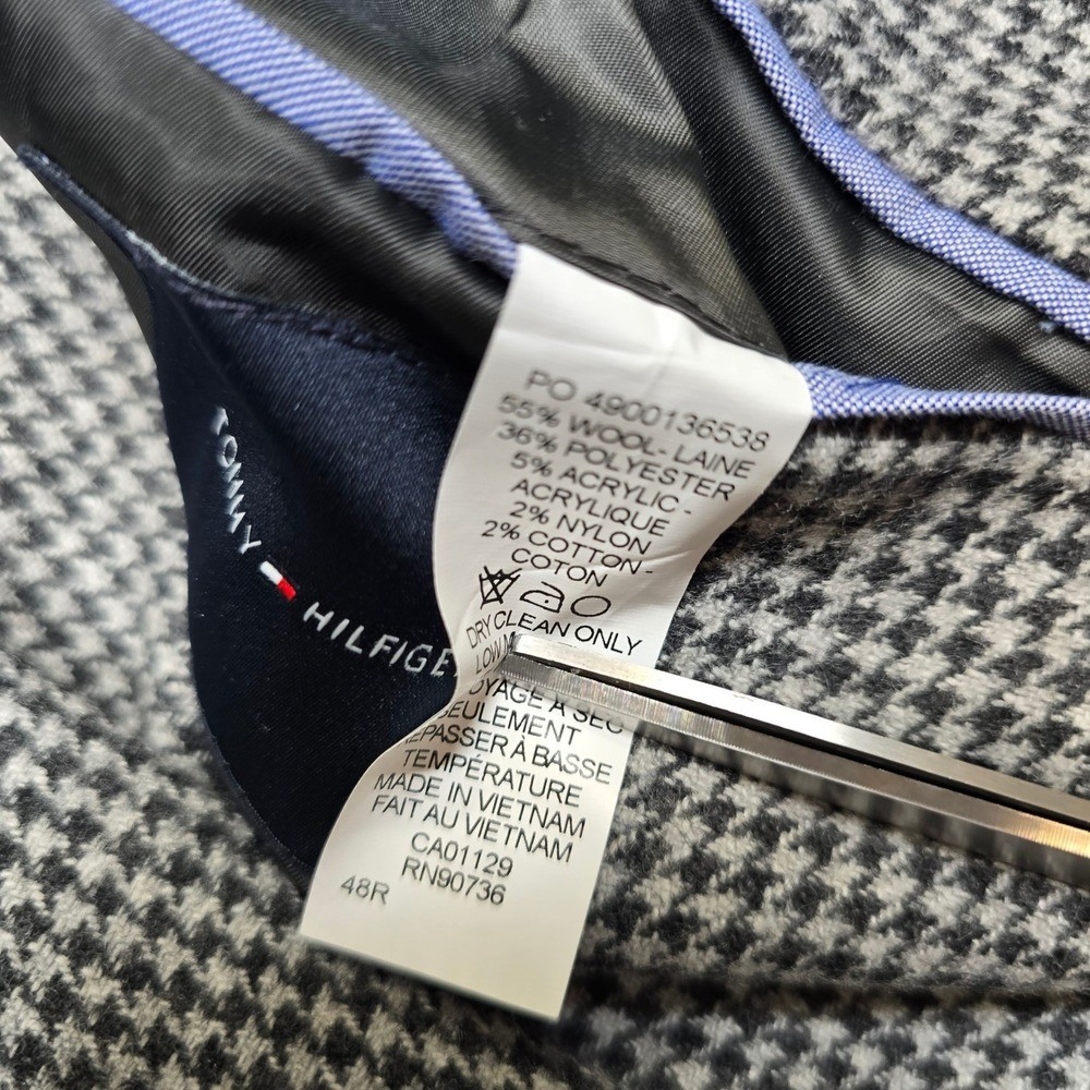 Tommy Hilfiger Houndstooth Sport Coat Mens 48R Light Grey Black Wool $375 NEW thumbnail 7