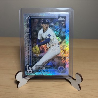 Topps 2025 Chrome Update Rookie Debut Roki Sasaki Dodgers . Topps logo refactor