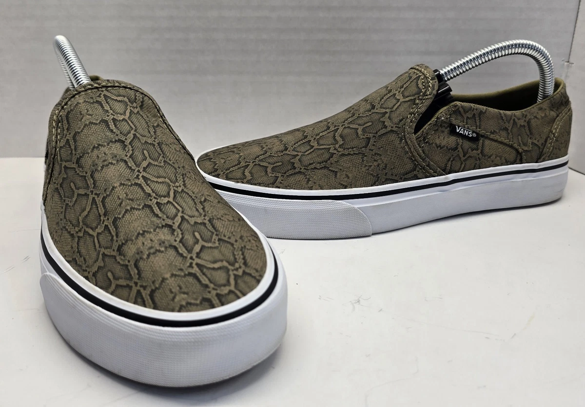 RARE Vans Green Suede Classic Asher Slip-On Loafers - Men\'s 8/Women\'s 9.5 Classic Slip-On Shoe in Gum Obsidian Fern Green | Vans main image 2