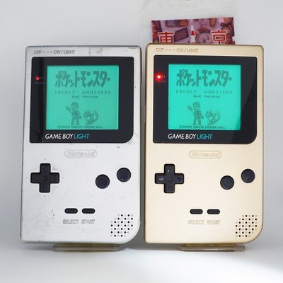 100 % OEM Nintendo Game Boy Light Konsole Set GOLD & SILBER MGB-101 getestet ...