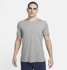 Nike Dri-Fit Yoga T-Shirt Gray Mens Size LARGE Training Soft Knit DM7825-077 50