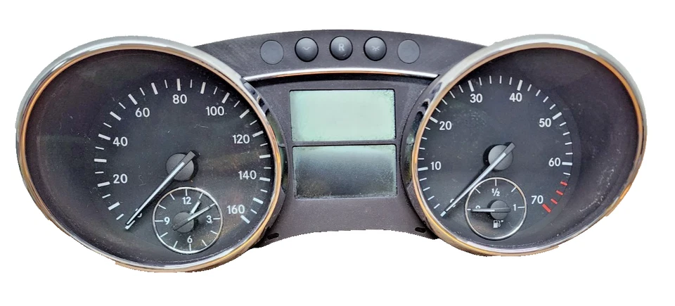 Cuadro de instrumentos velocímetro Mercedes-Benz R350 R500 R320 2006-2009 A2C5316460 Foto 2 de 4