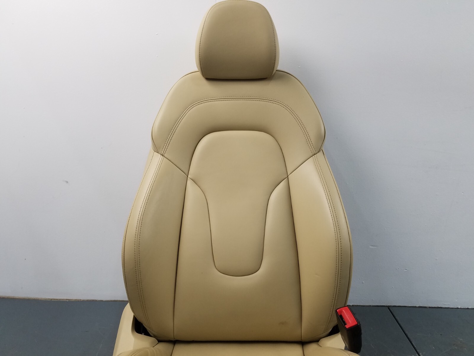 2011 Audi R8 V10 Tan Leather Power Passenger Seat #8000 o2