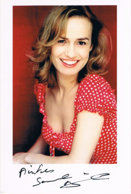 Sandrine Bonnaire 1967-  genuine autograph signed 4''x6'' photo French actress