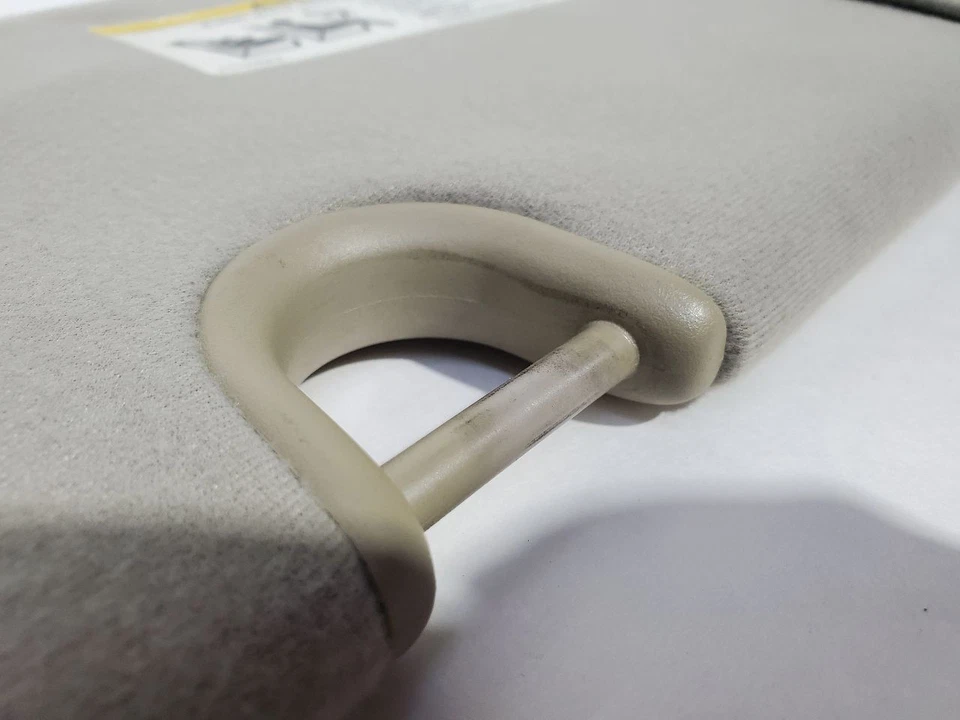 2003 2004 Ford F250 OEM Pair Sun Visors - Image 4 of 4