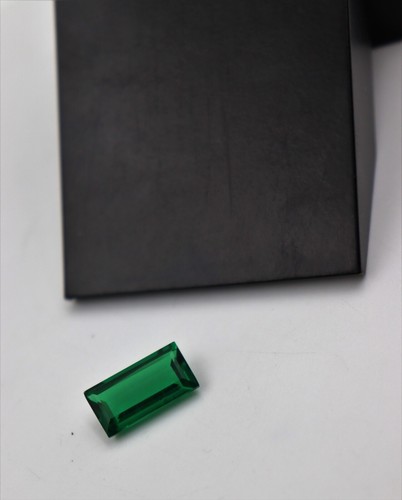 Green Nano Emerald Baguette Synthetic Lab Created Jewelry Stone 11x22 to 16x22mm - Picture 7 of 24