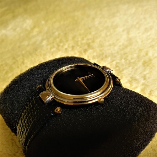 Gucci 4500M 18k vergoldet Herren/Damenuhr (NR197) - Bild 2 von 8