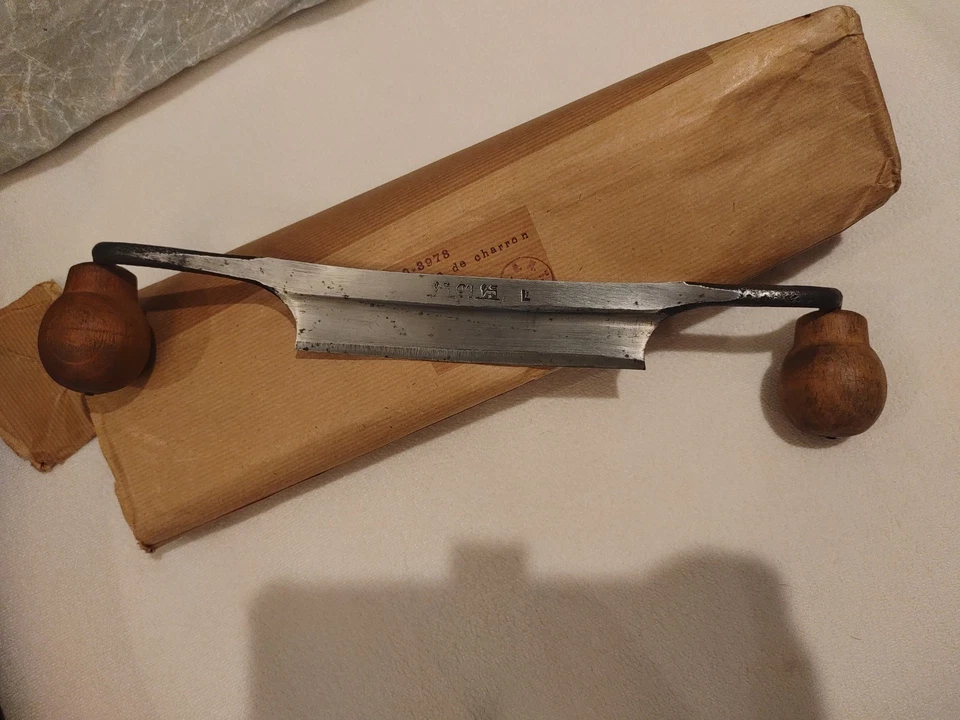 New unused vintage French boxed Peugeot drawknife plane army surplus - Image 4 of 4